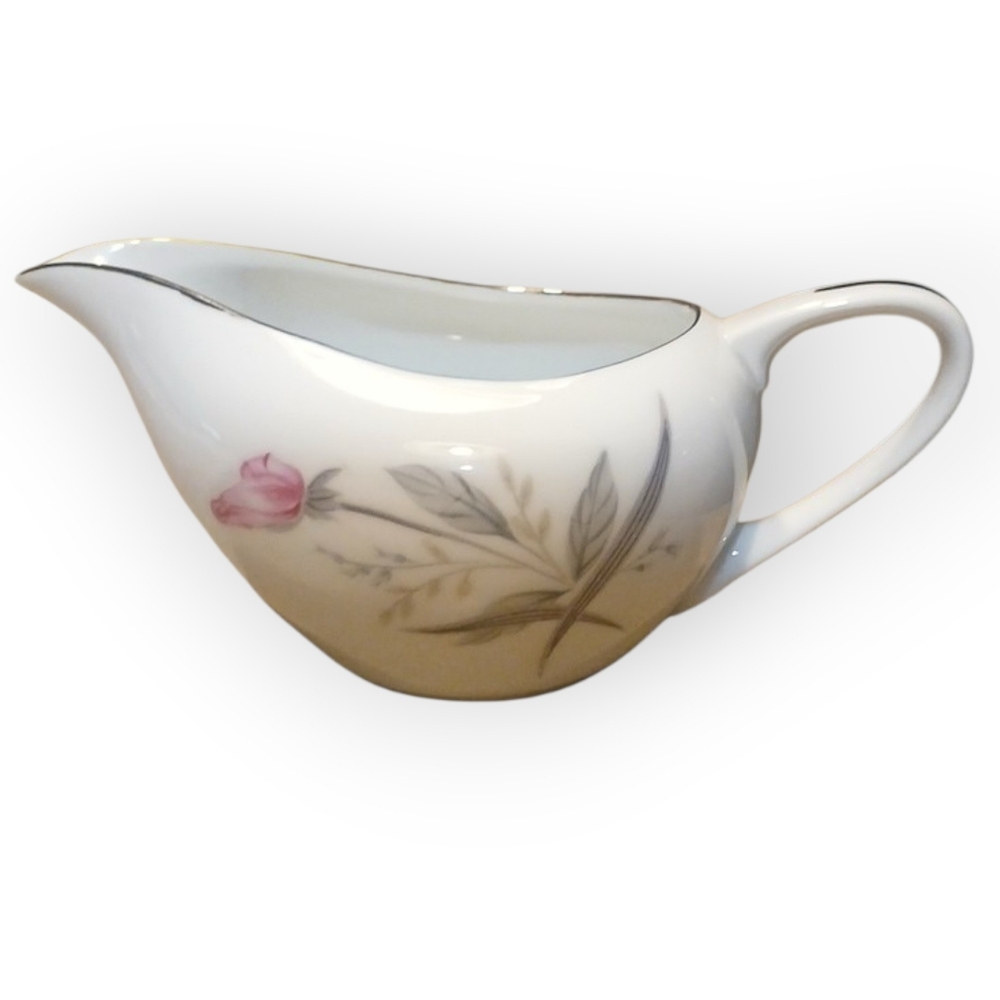 Vintage Creamer | Windsor Rose Collection